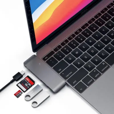 Satechi USB-C USB Pass Through Hub - Digital3d.com.au