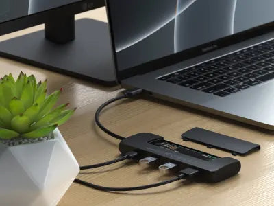 Satechi USB-C Hybrid Multiport Adapter With SSD Enclosure (Black) - Digital3d.com.au