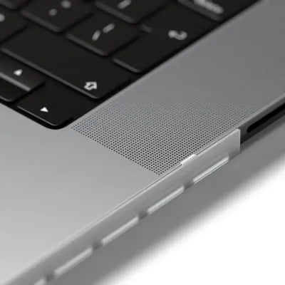 Satechi Eco-Hardshell Case For MacBook Pro 16" (Clear) - Digital3d.com.au