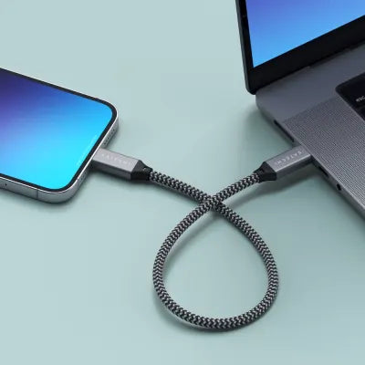 Satechi USB-4 USB-C To USB-C Cable - 25cm - Digital3d.com.au