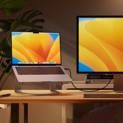 Twelve South Curve SE Stand for MacBooks and Laptops (Silver) Image 9