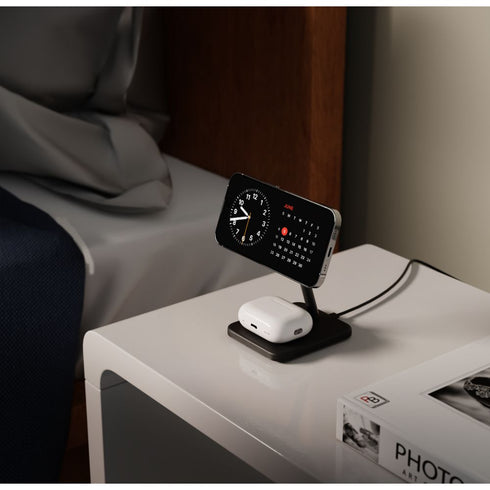 Twelve South HiRise 2 Deluxe 2-in-1 Qi2 Charger Image 8