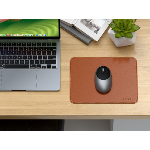 Satechi Vegan-Leather Premium Mouse Pad Image 10